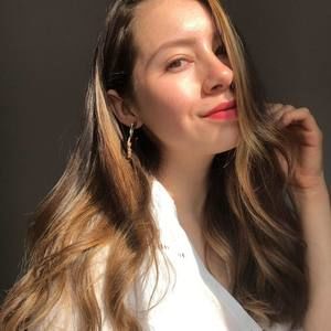 Meet your Posher, Juliana